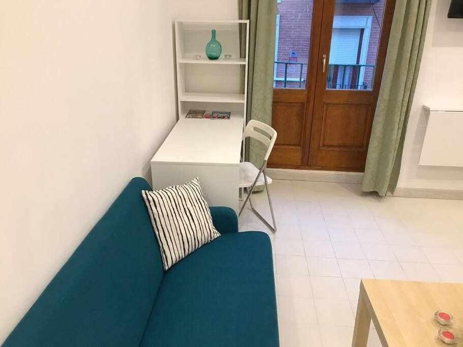 Un Genial Estudio En El Barrio Las Cortes Madri Exterior foto